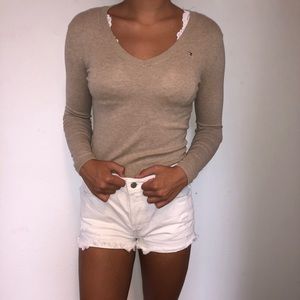 V neck sweater